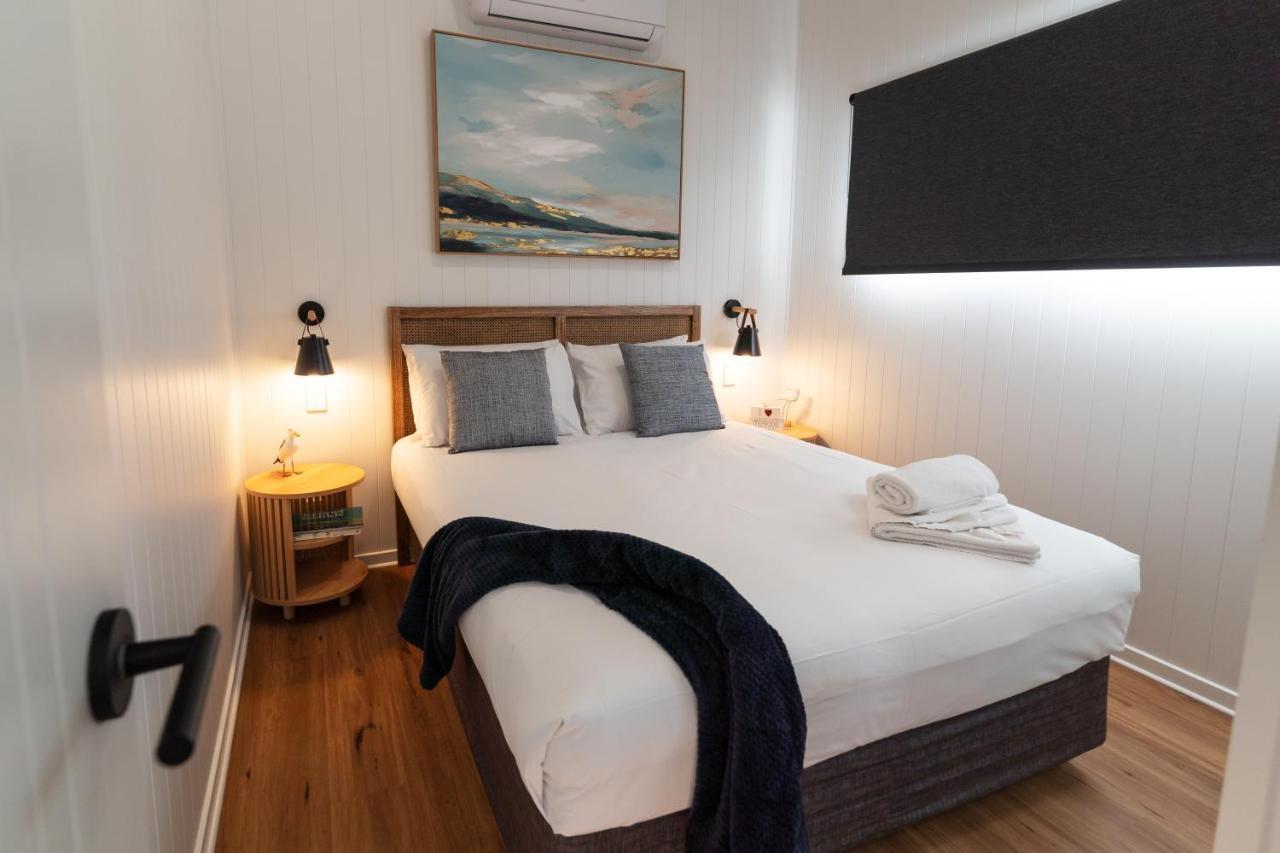 Resort Poinciana At Cooee Bay